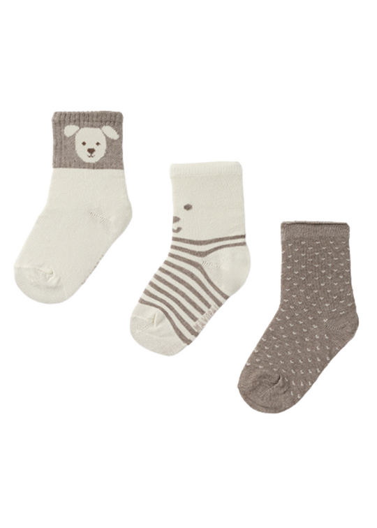 Set of 3 pairs of cream and beige socks 10758 col 24 Mayoral