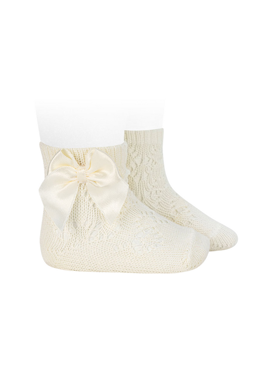 Short Cream Perforated Socks with Satin Bow 2506/4 Condor