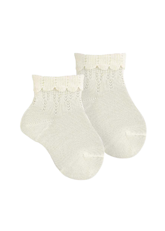 Short Cream Ceremony Socks with Wavy Edge 2337-3 Condor