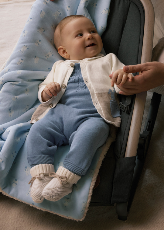 Set 3 Piese Salopeta Tricotata Albastra Cardigan si Bluza Bumbac Crem 2617 Mayoral