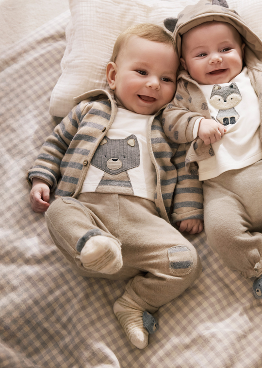 Trening 3 Piese Bej cu Gri Bluza Crem cu Lup 2625 Mayoral