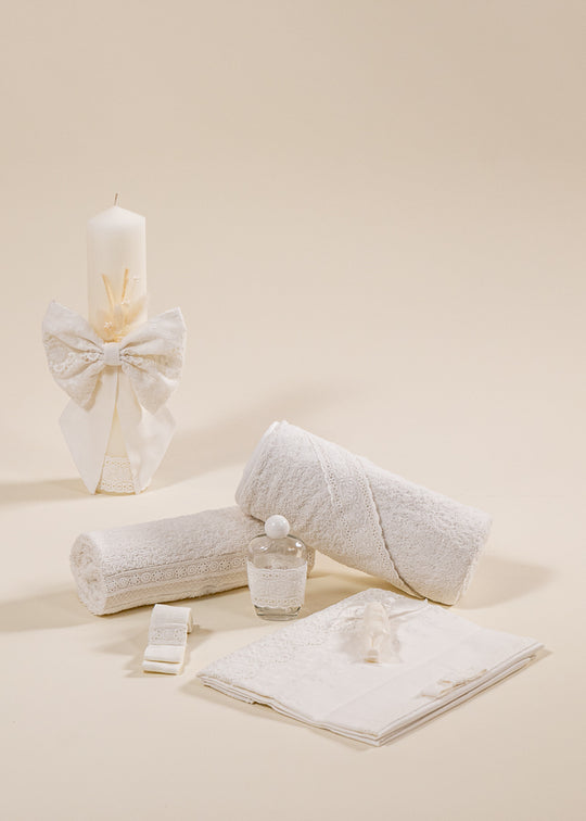 Baptism Set 2 Pieces Mary Candle and Personalized Trunk AnneBebe