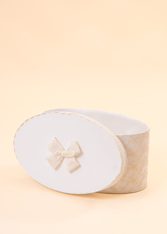 Andreea Chest Oval Cream Lace Cappuccino AnneBebe