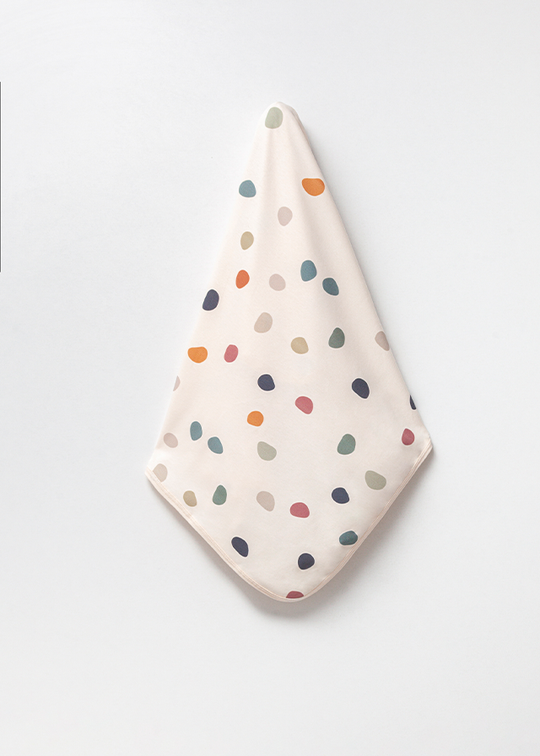 Patura Baieti Crem din Bumbac Organic cu Buline Colorate 85*80 cm 6002 Bubbles