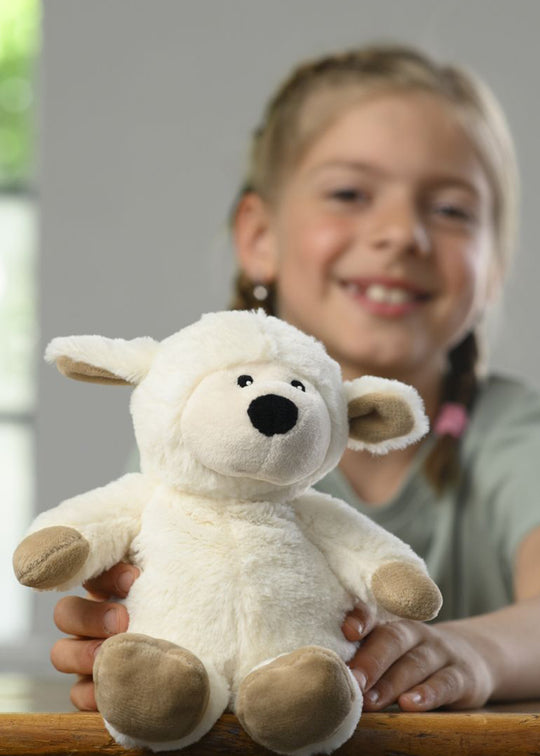 Jucarie Termica Anticolici Din Plus Mini Oita Incalzitoare Bebe Crem 23 cm 15001 Warmies