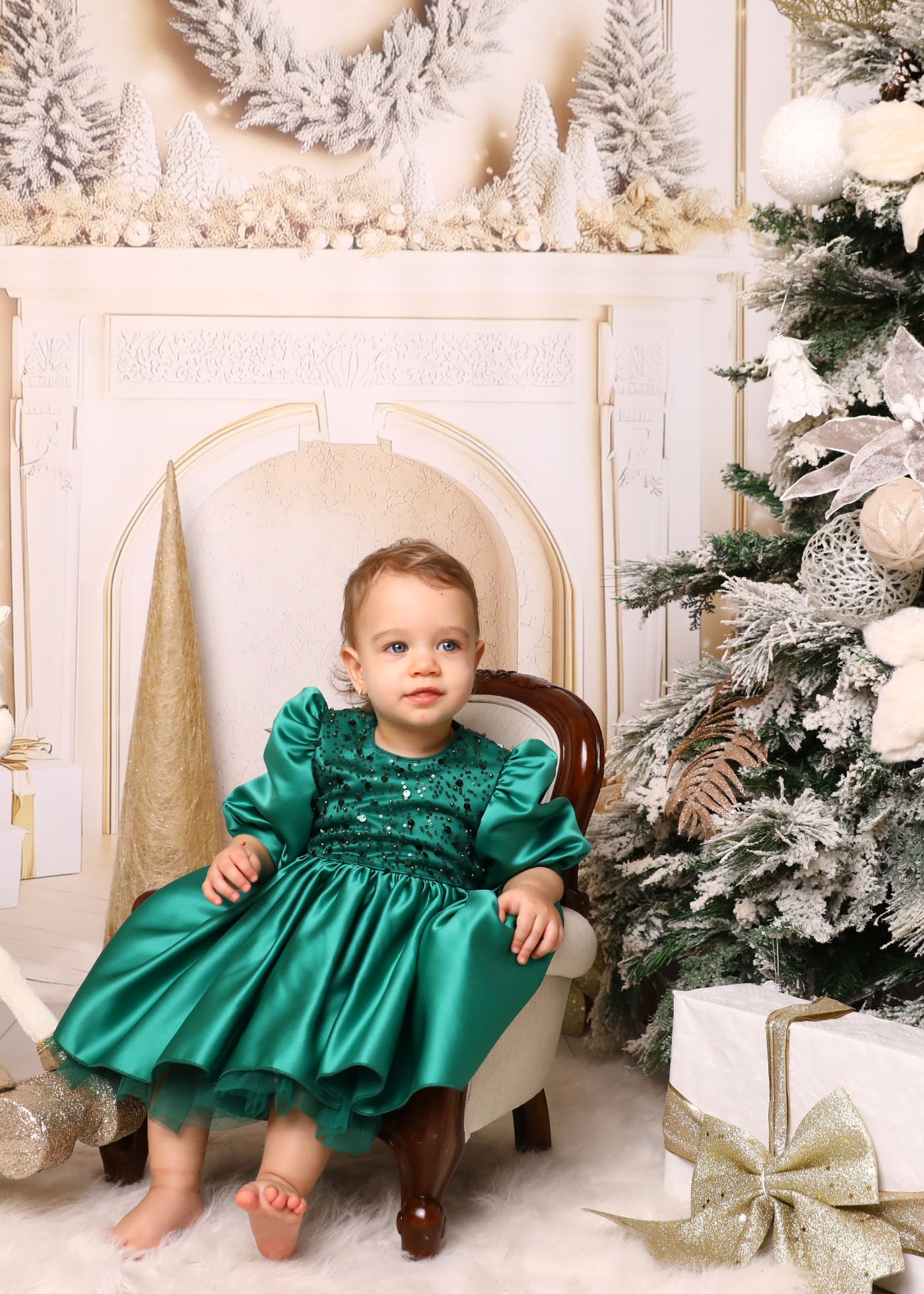 Elegant Olivia Green Dress with Train and Bow AnneBebe