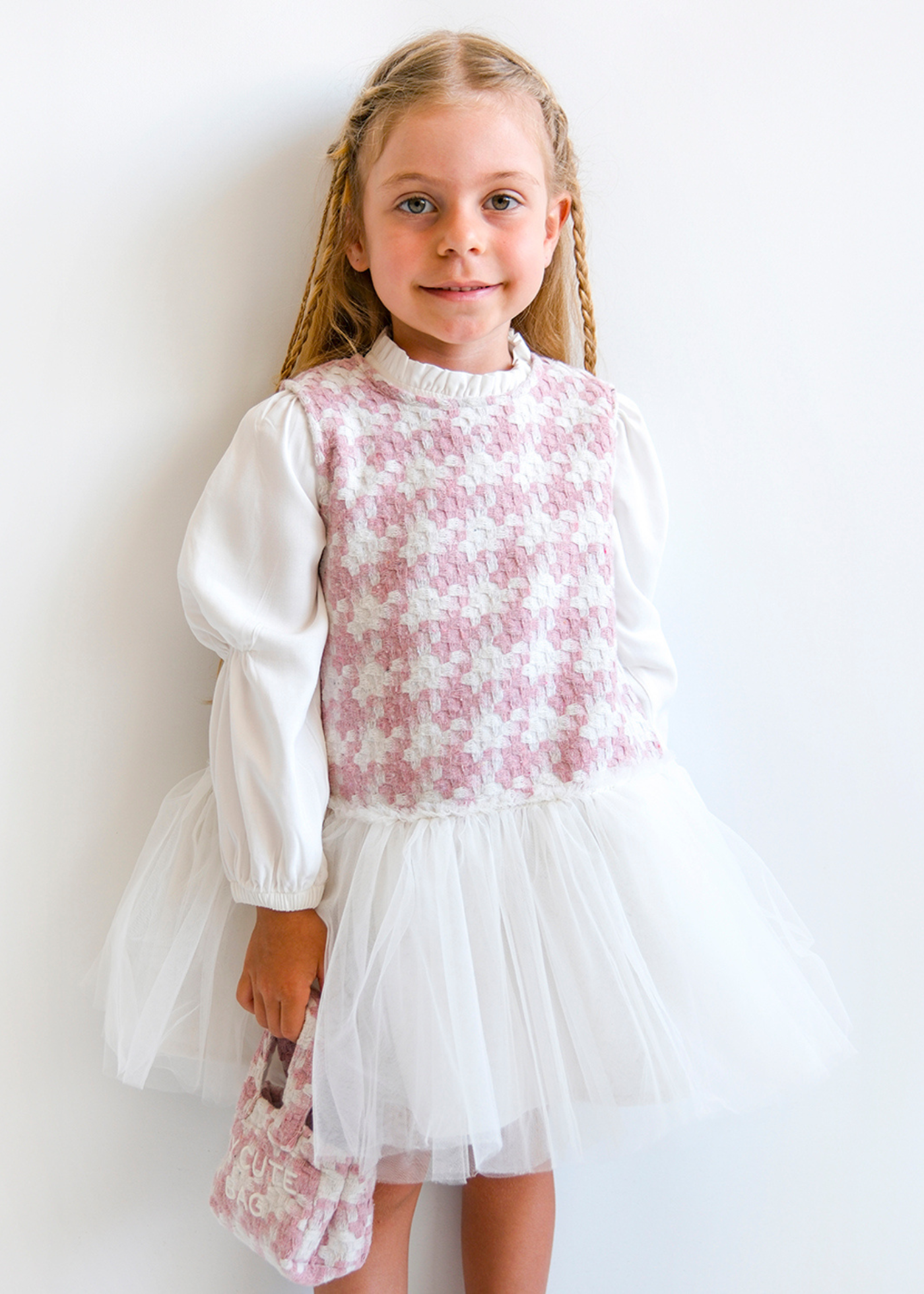 Set Sarafan Stofa Roz cu Tull, Camasa Alba si Poseta 3768 Mino Baby