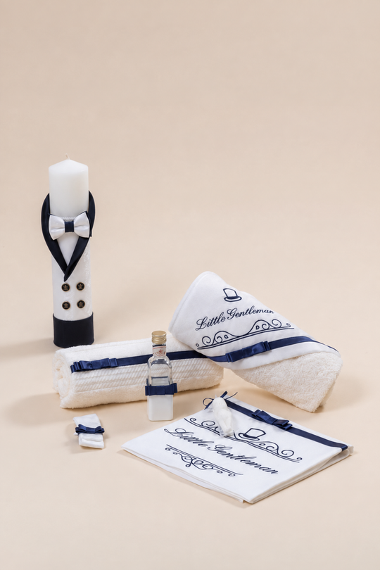 Set Botez Domenico Baieti 2 Piese, Lumanare si Trusou Personalizat AnneBebe