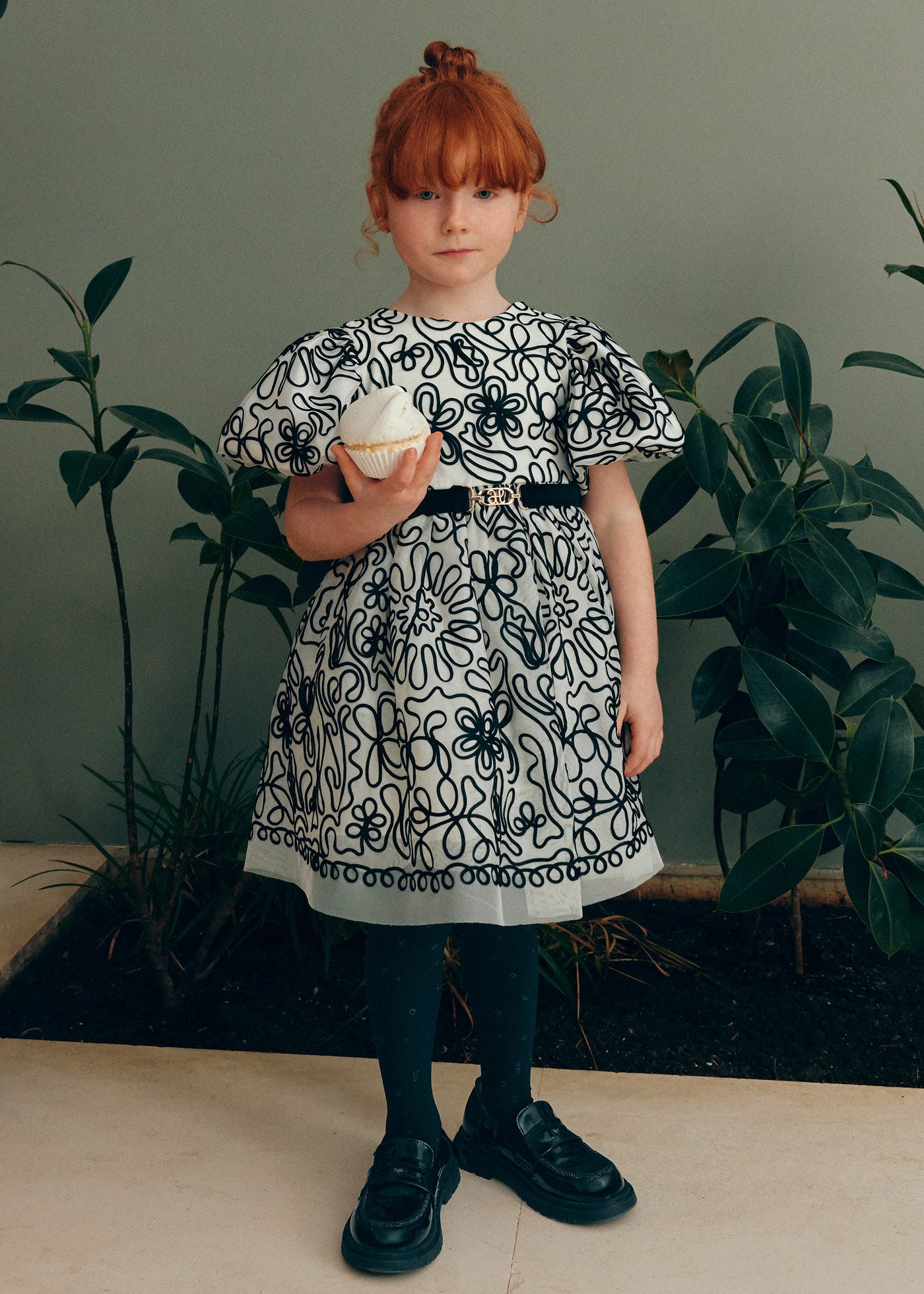 Rochita Maneca Scurta Fete Crem Cu Broderie Neagra Si Centura 5524 Abel & Lula