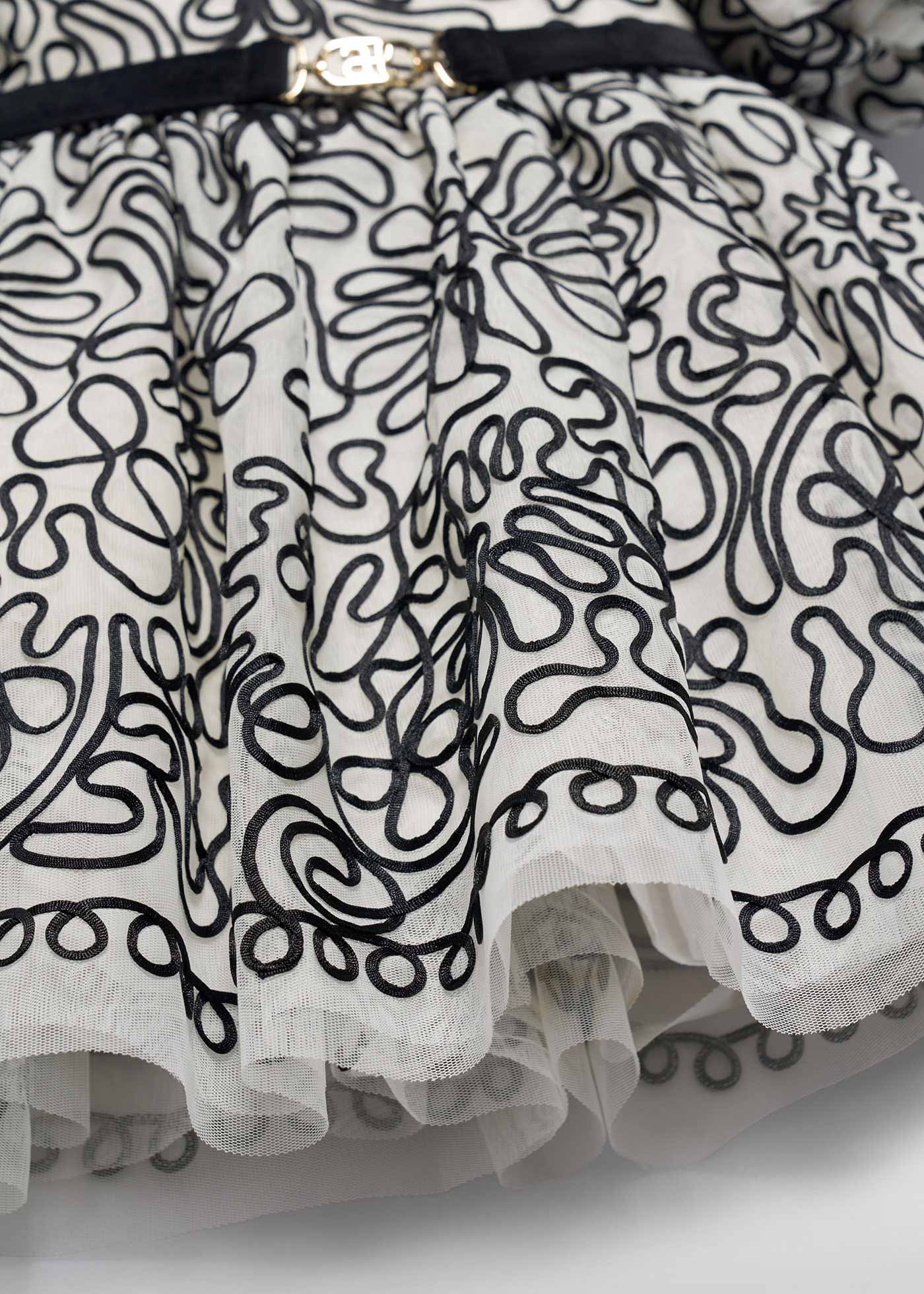 Rochita Maneca Scurta Fete Crem Cu Broderie Neagra Si Centura 5524 Abel & Lula