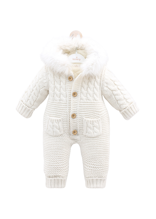 Combinezon Tricotat Ivory cu Lana Merinos si Blana la Gluga cu Nasturi 9421 Leo King