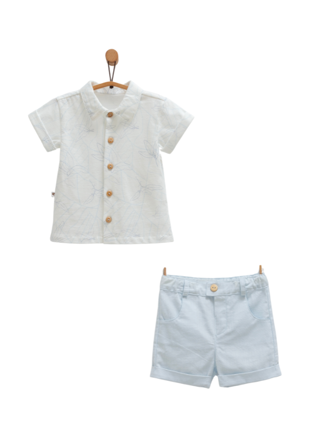 Set 2 Piese Camasa Crem cu Maneca Scurta si Pantaloni Scurti Bleu Serenity Boy TKE1750 Mell Sweet Baby