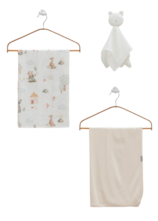 Set 3 Piese Jucarie Doudou si 2 Pleduri Bej cu Urs BTU2466 Mell Sweet Baby