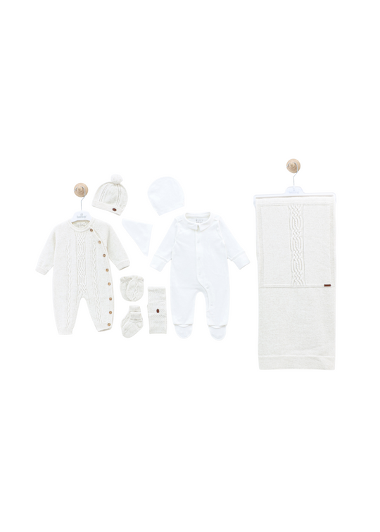 Set Maternitate 7 Piese Tricotat cu Lana Merinos Alb Salopeta 3441 Leo King