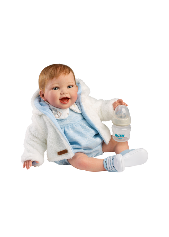 Reborn Mateo, 42 cm, Par Natural, Corp Vinil+Textil cu Salopeta Scurta Bleu si Jacheta din Lana Alb-Bleu 10296 Guca Munecas