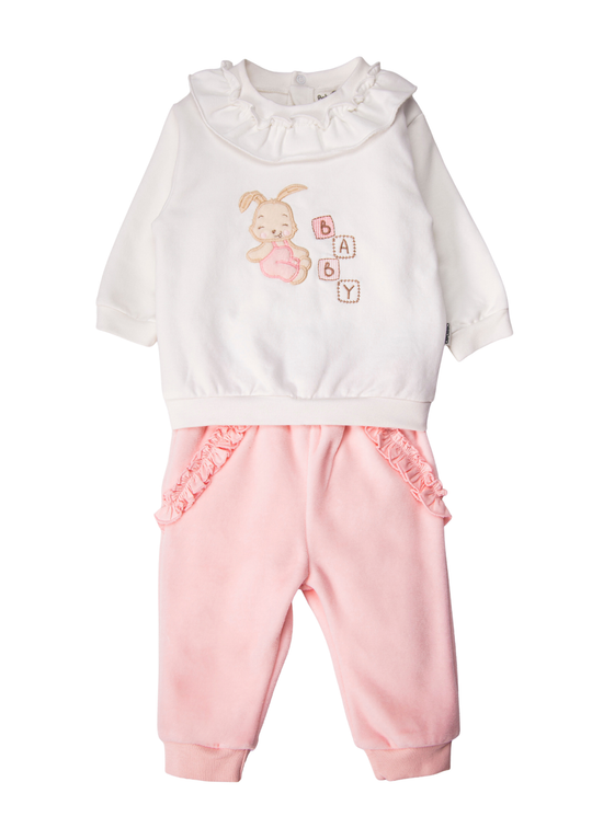 Set de 2 Piese cu Pantaloni din Catifea cu Volane si Bluza cu Iepure Brodat Happy Bunny K5500 – Bebetto