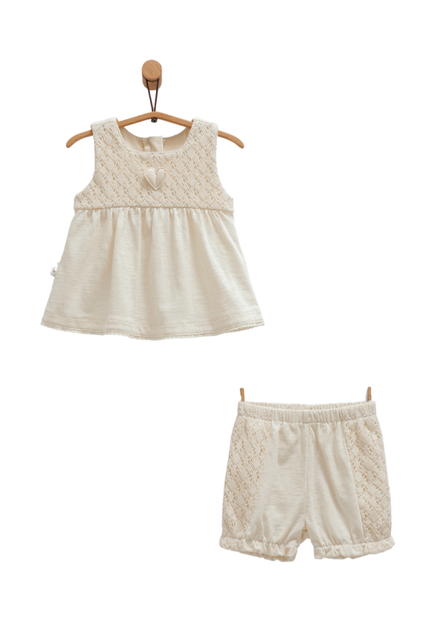 Set 2 Piese bej top cu Bretele cu Dantela Crosetata si Pantaloni Scurti Raschels Touch TKK1781 Mell Sweet Baby