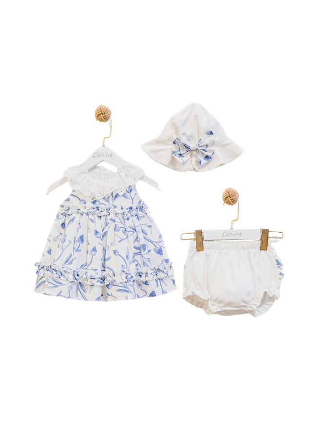 Set 3 Piese Rochie Alba cu Flori Albastre Chilotel si Palarie 3641 Mino Baby