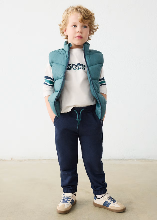 Set 3 Piese cu Vesta Matlasata Verde, Bluza Crem si Pantaloni Bleumarin pentru Baieti 4609 – Mayoral