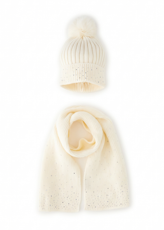 Set de 2 Piese Ivory, Caciula Tricotata cu Pompon si Fular cu Strasuri, pentru Fete 0.H916/00 – Sarabanda