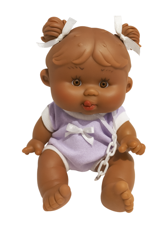Papusa Parfumata Negresa cu Salopeta Scurta Tricotata Mov - 21 cm - 0494 - Nines