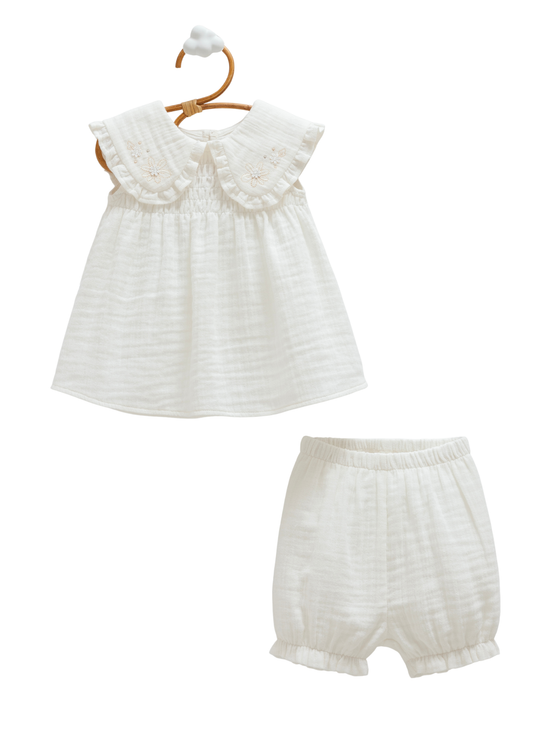 2-piece muslin set, ivory top and shorts, Smile art TKK2402 Mell Sweet Baby