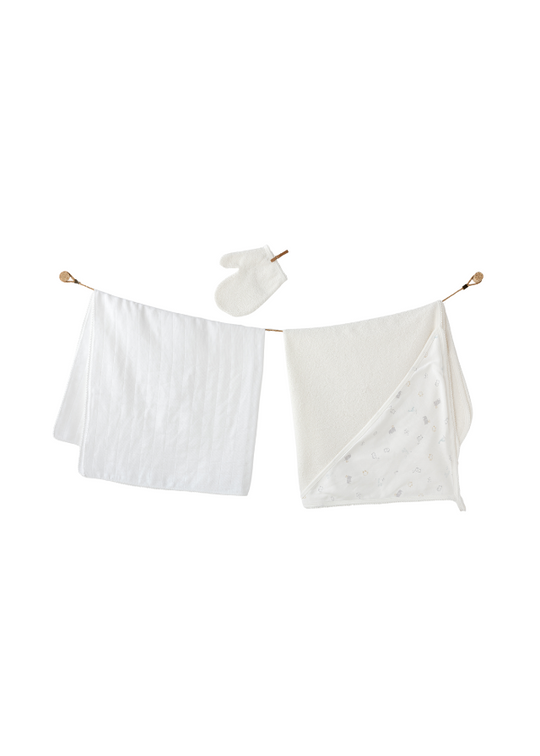 3 Piece Bath Set Cream Towel with Animals Muslin Diaper and Bath Mitt AC25368 Andywawa