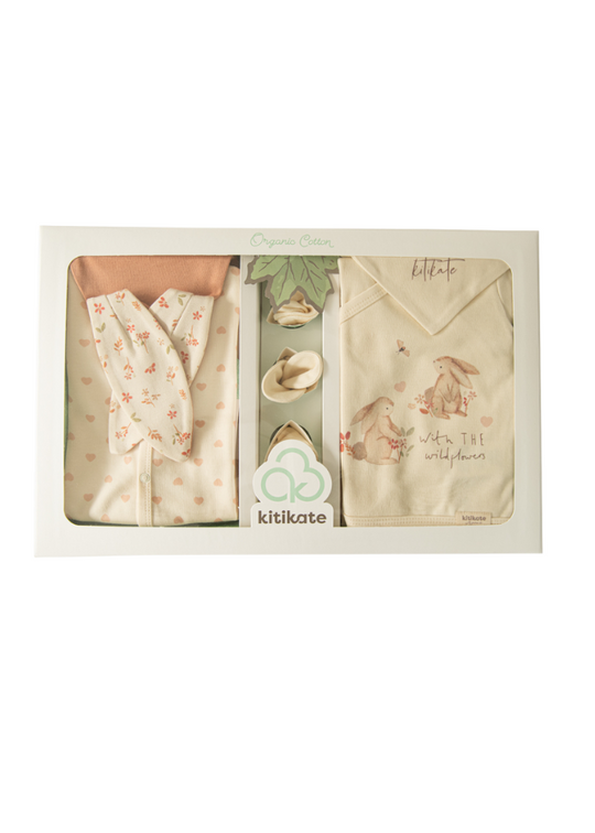 Set 10 Piese Maternitate din Bumbac Organic Crem cu Iepure Little Bunny S30095 Kitikate