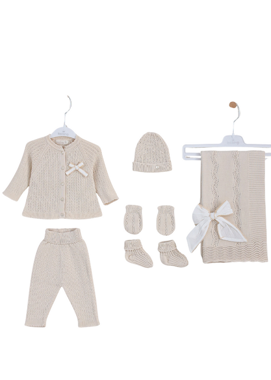 Set 5 comes Knitted Beige with Suit 3094 Leo King
