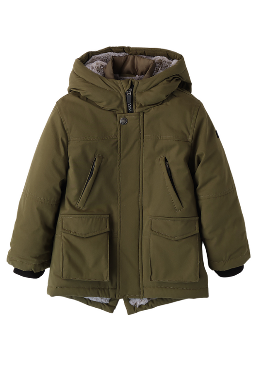 Green Parka Lined with Fur 4,447.00 iDO