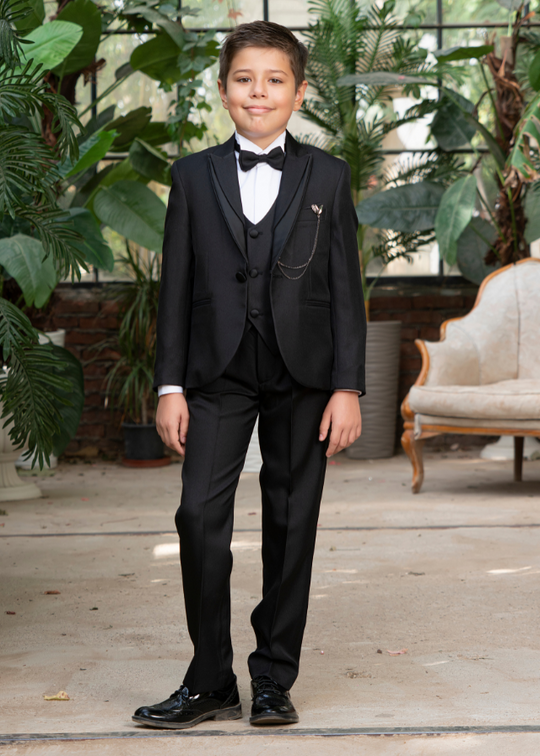 Церемонічний костюм із 5 предметів, краватка-метелик, піджак, жилет, чорні штани та біла сорочка 20351 Маленький джентльмен