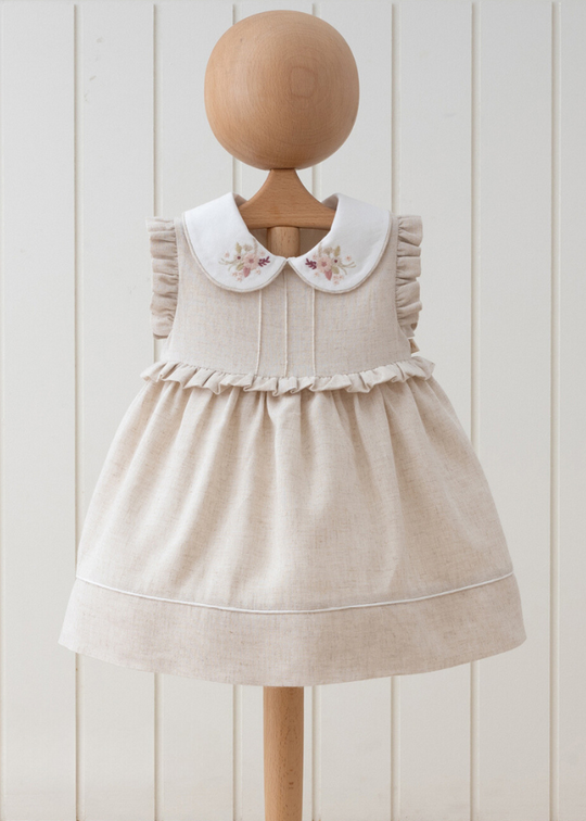 Rochie Bej din Bumbac cu Guler Alb cu Broderie Flori Fara Maneci 5557 MyMio