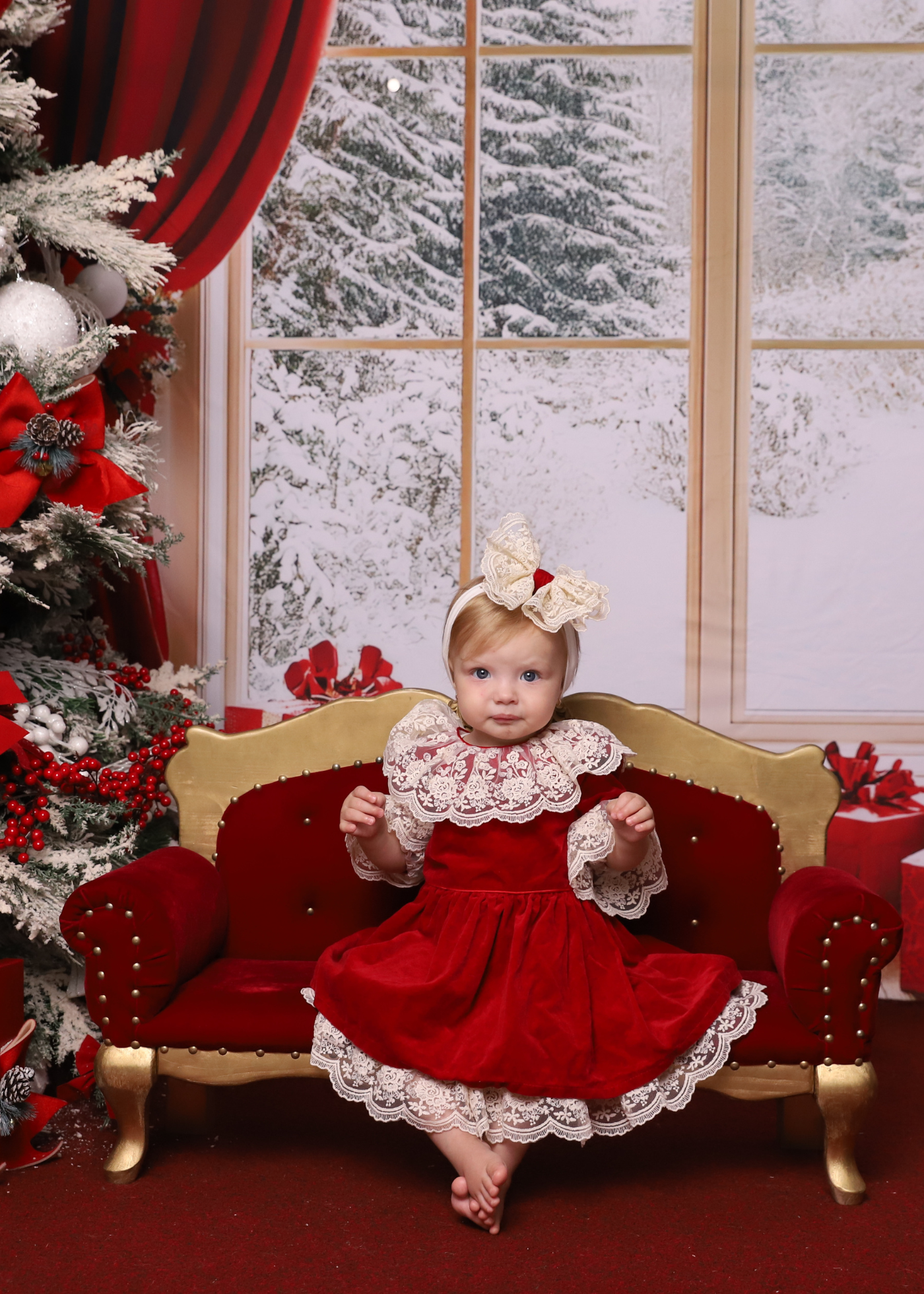 Rochita Catifea Rosie Volanas Dantela Alba La Gat Si Maneca AnneBebe