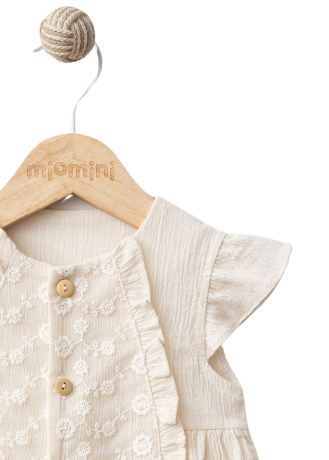 Salopeta Scurta Bej cu Insertie Dantela cu Flori 4248 MyMio
