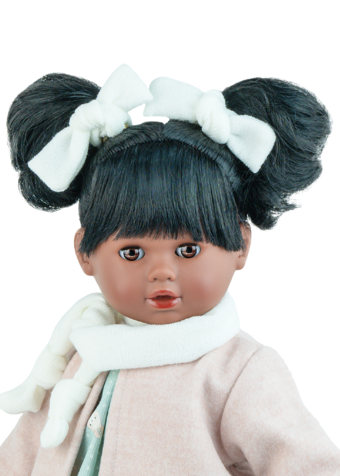 Papusa Parfumata Negresa Tina Pique Corp Moale cu Rochita Verde si Palton Roz 646 Marina&Pau