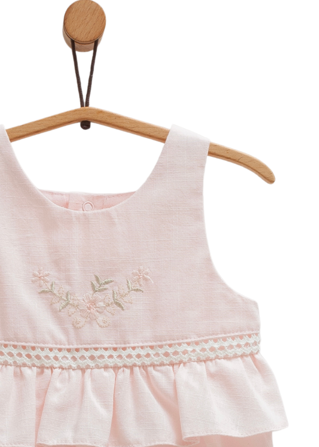Salopeta Scurta Roz cu Bretele si Broderie pe Bust Serenity Girl TK1741 Mell Sweet Baby
