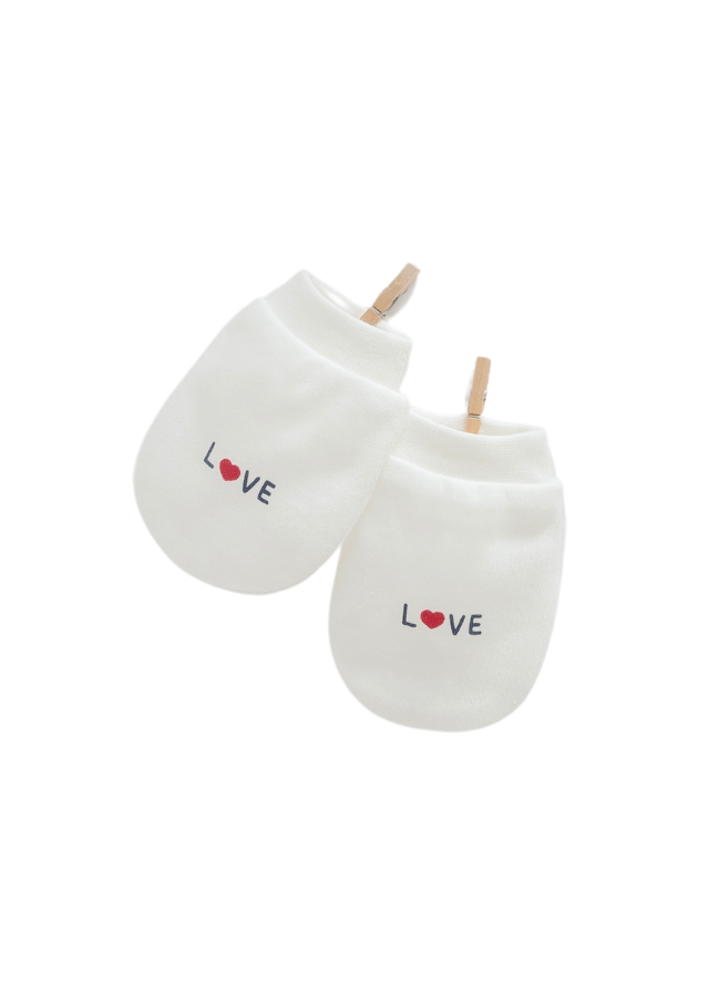 Set Accesorii, Manusi, Baveta si Fes Crem Family Love TAU1385 Mell Sweet Baby