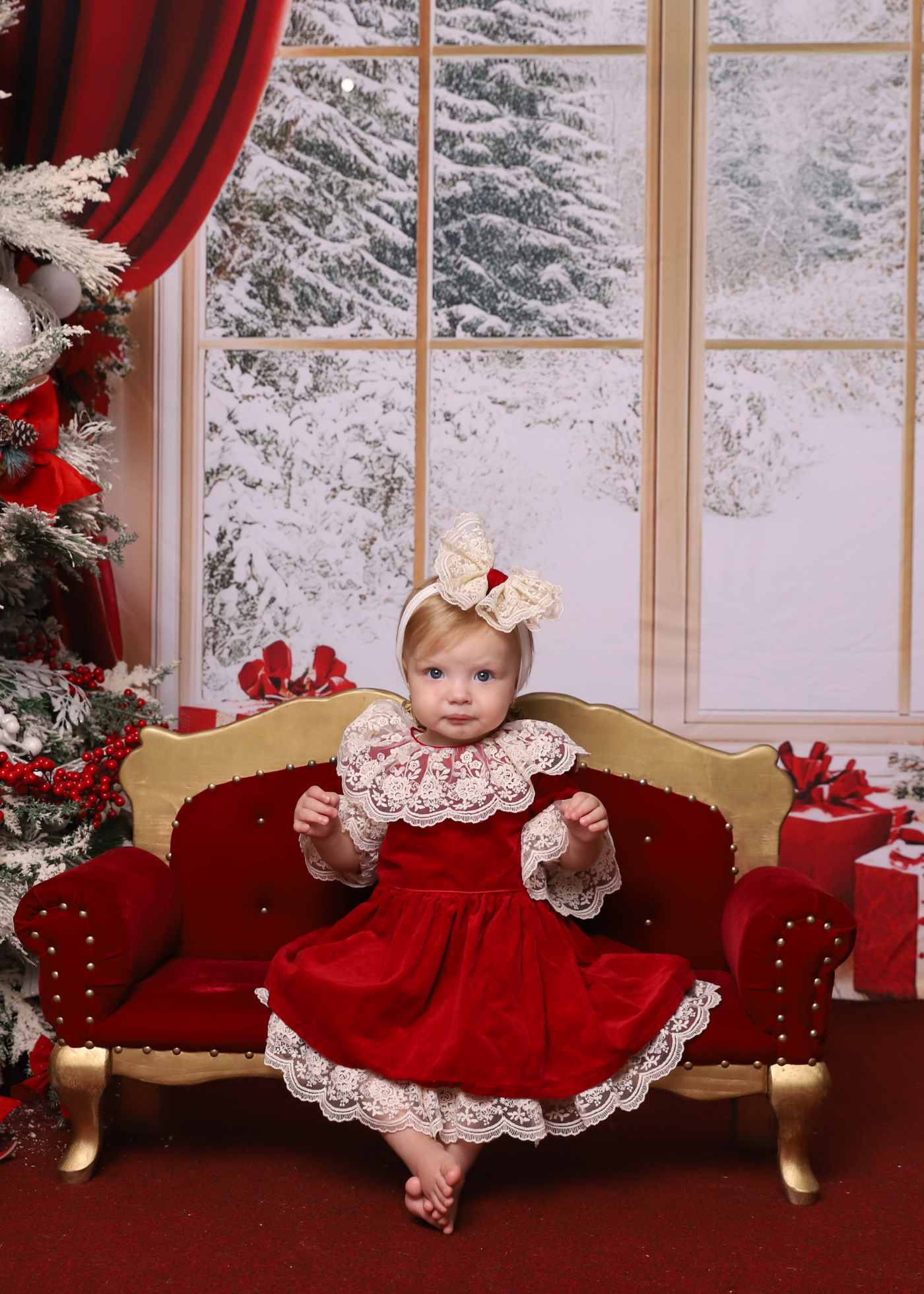 Rochita Catifea Rosie Volanas Dantela Alba La Gat Si Maneca AnneBebe