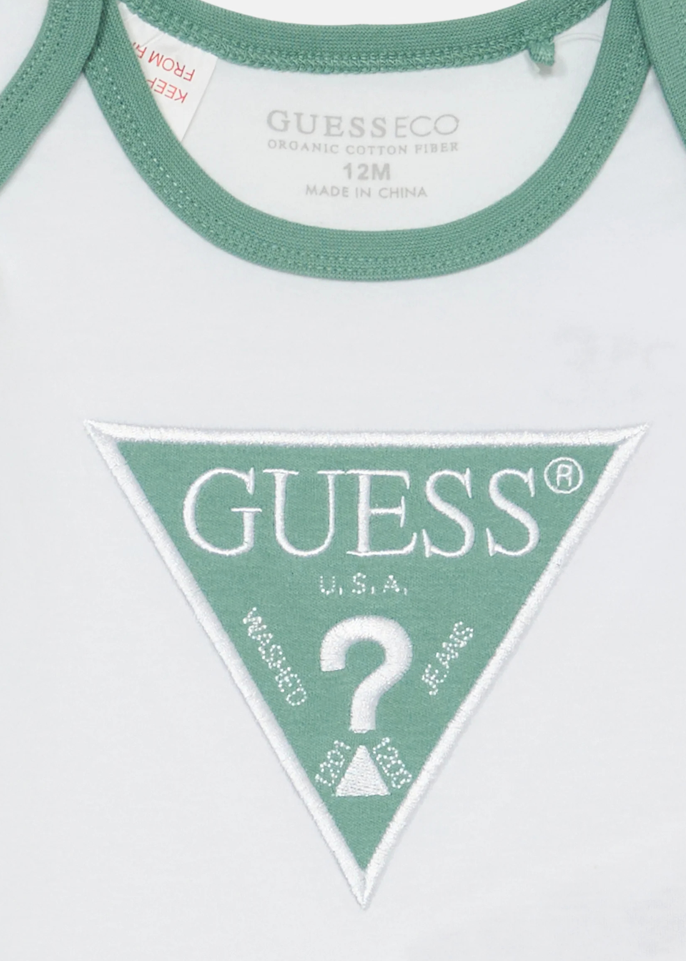 Trening 3 Piese Alb cu Verde Body Hanorac si Pantaloni H4YW00 KA6W4 F06F Guess