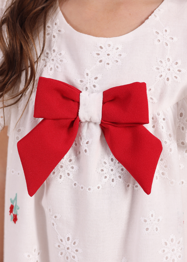 Rochie Alba Broderie din Bumbac cu Funda Rosie 756 Connie Baby