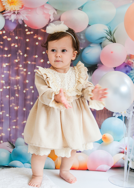 Rochie Bej cu Maneca Lunga cu Volane Broderie Sparta Bej MJ154 Mary & Joe