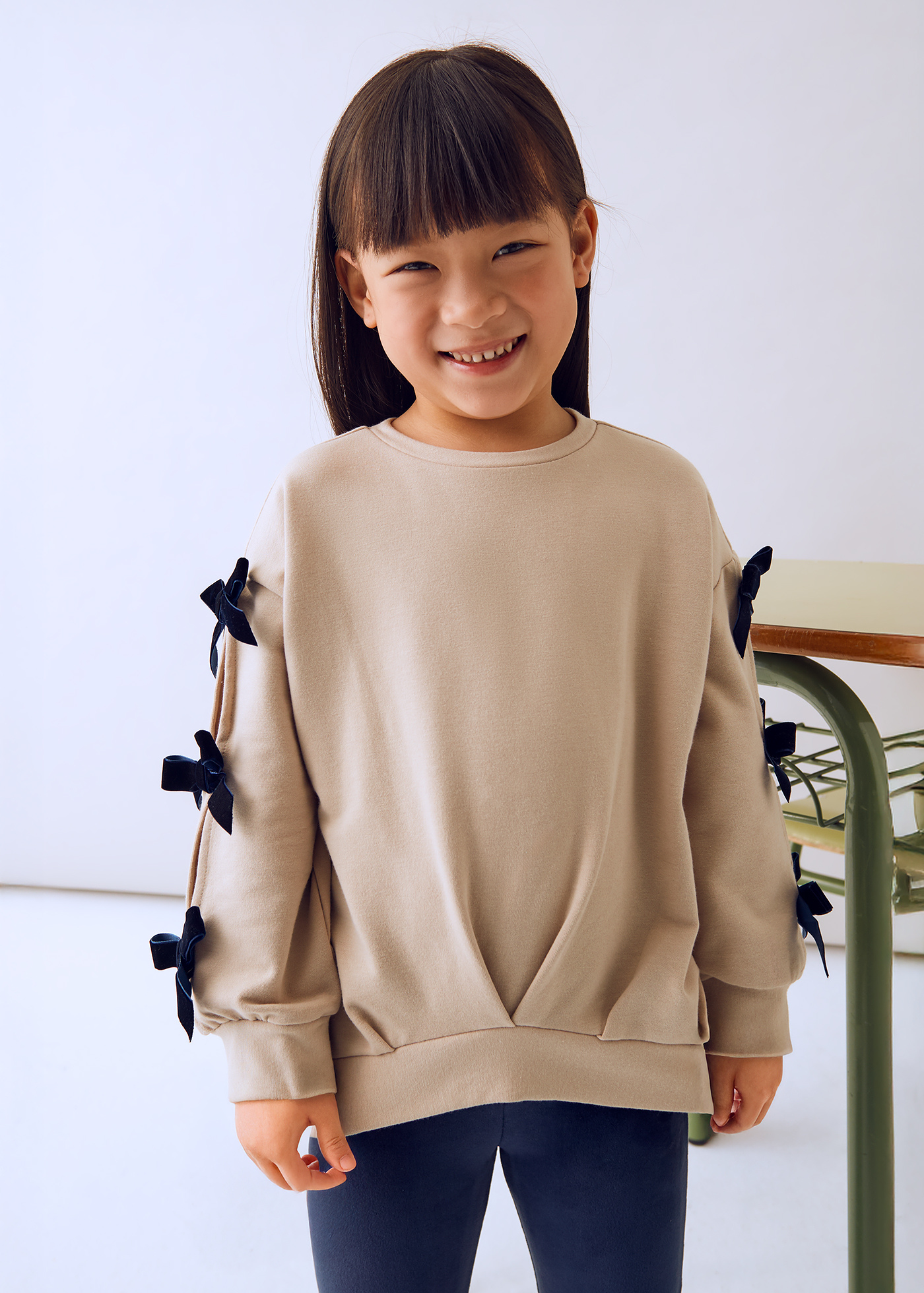 Set 2 Piese Bluza Bej cu Funde Catifea si Colanti Catifea Bleumarin 4725 Mayoral