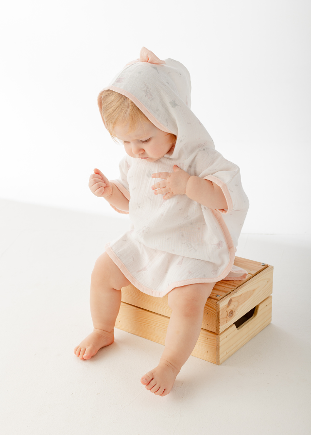 Poncho din Muselina Crem cu Somon AC25513 Andywawa