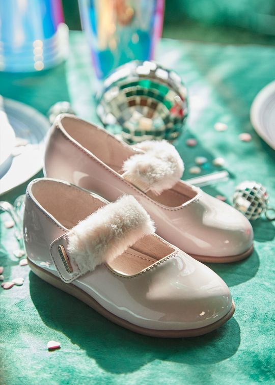 Balerini Lacuiti Crem cu Bareta din Blana 42557 Mayoral