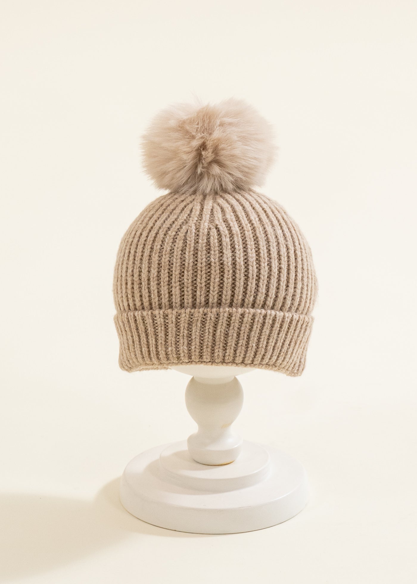 Caciula Tricotata Bej Lana Merinos 2016 Leo King