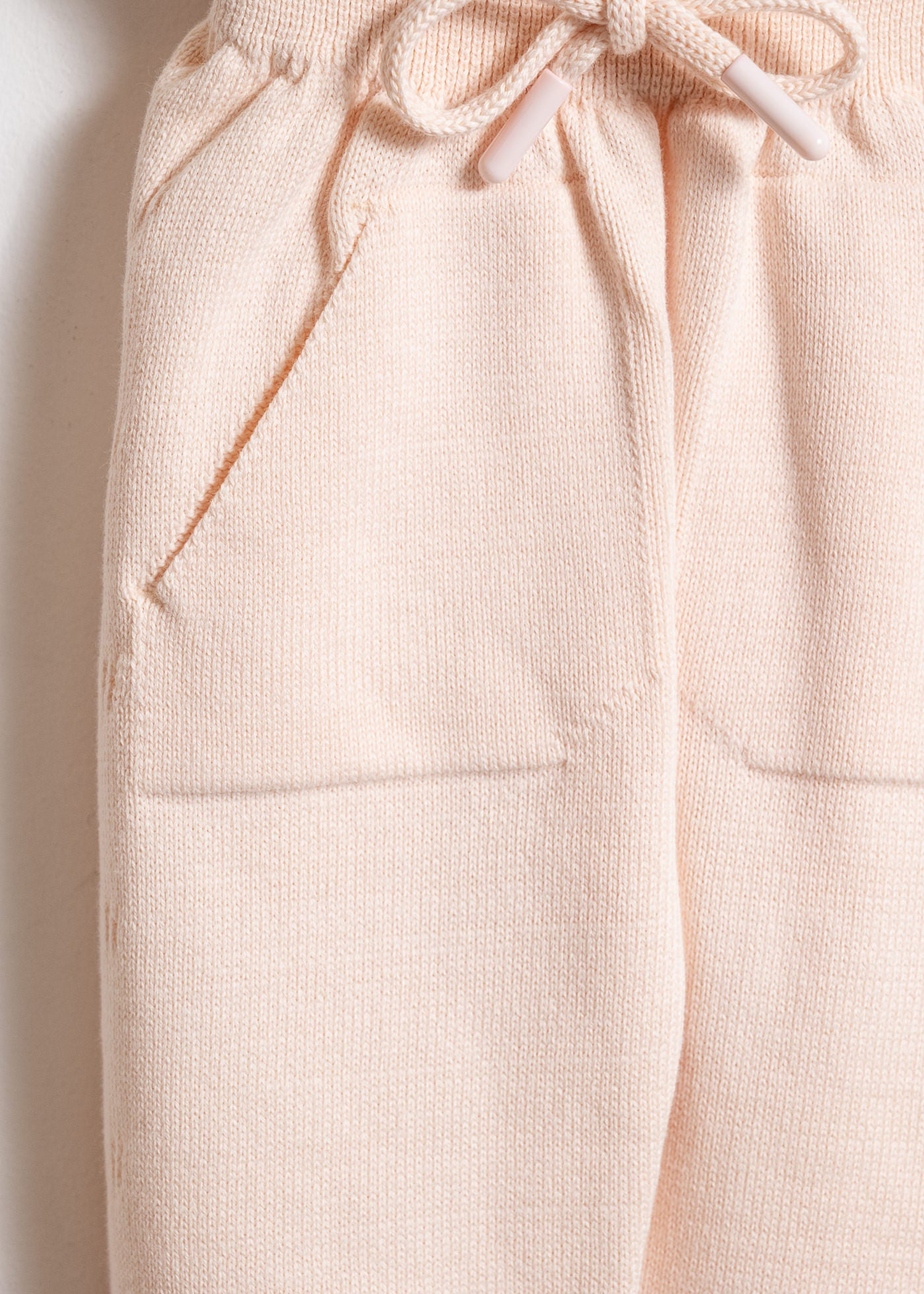 Set 3 Piese Jacheta si Pantaloni Lungi Tricotate Somon si Bluza Bumbac 8531 Leo King