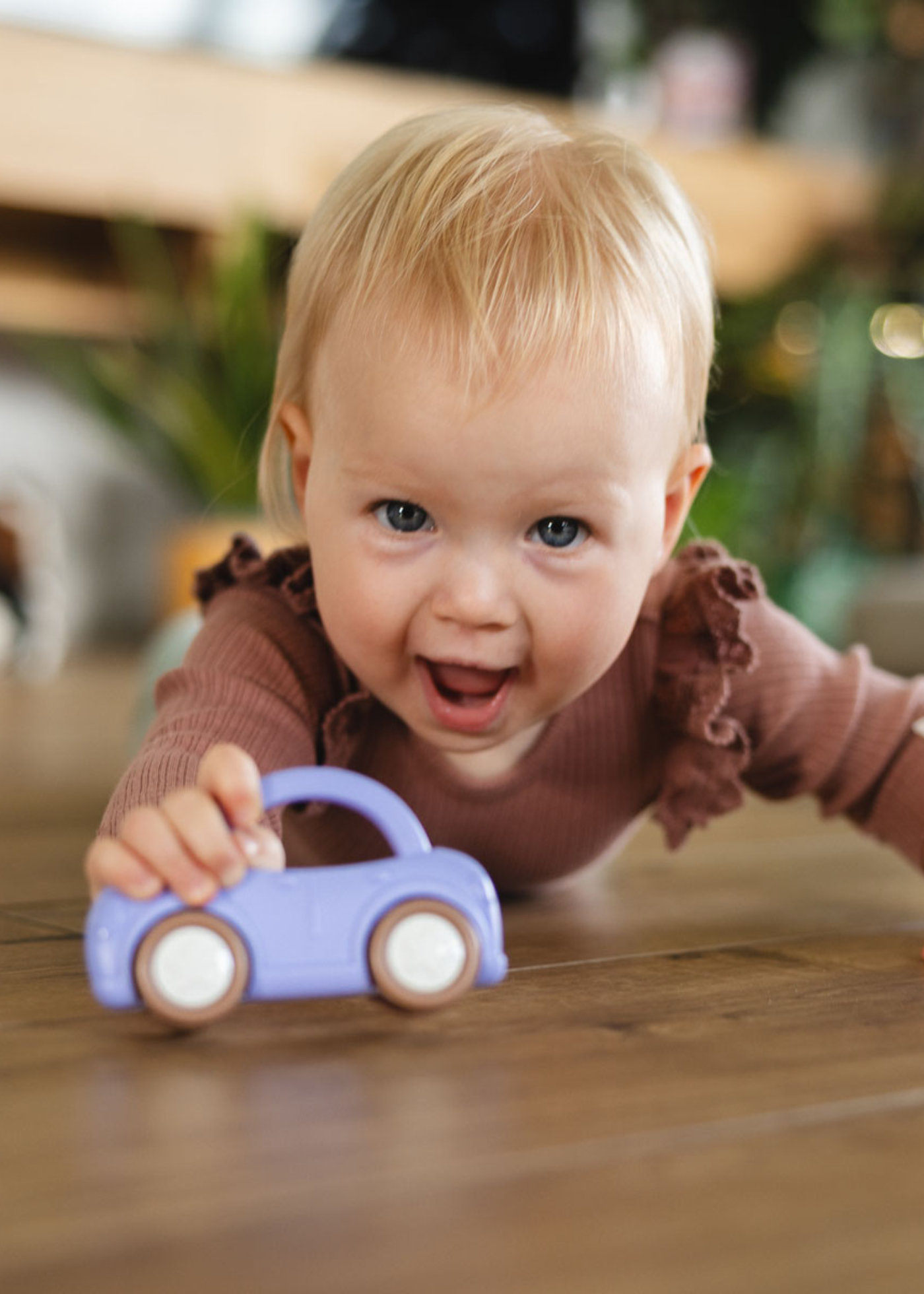 Jucarie Zornaitoare Masinuta Mov Deschis 1628 BabyOno