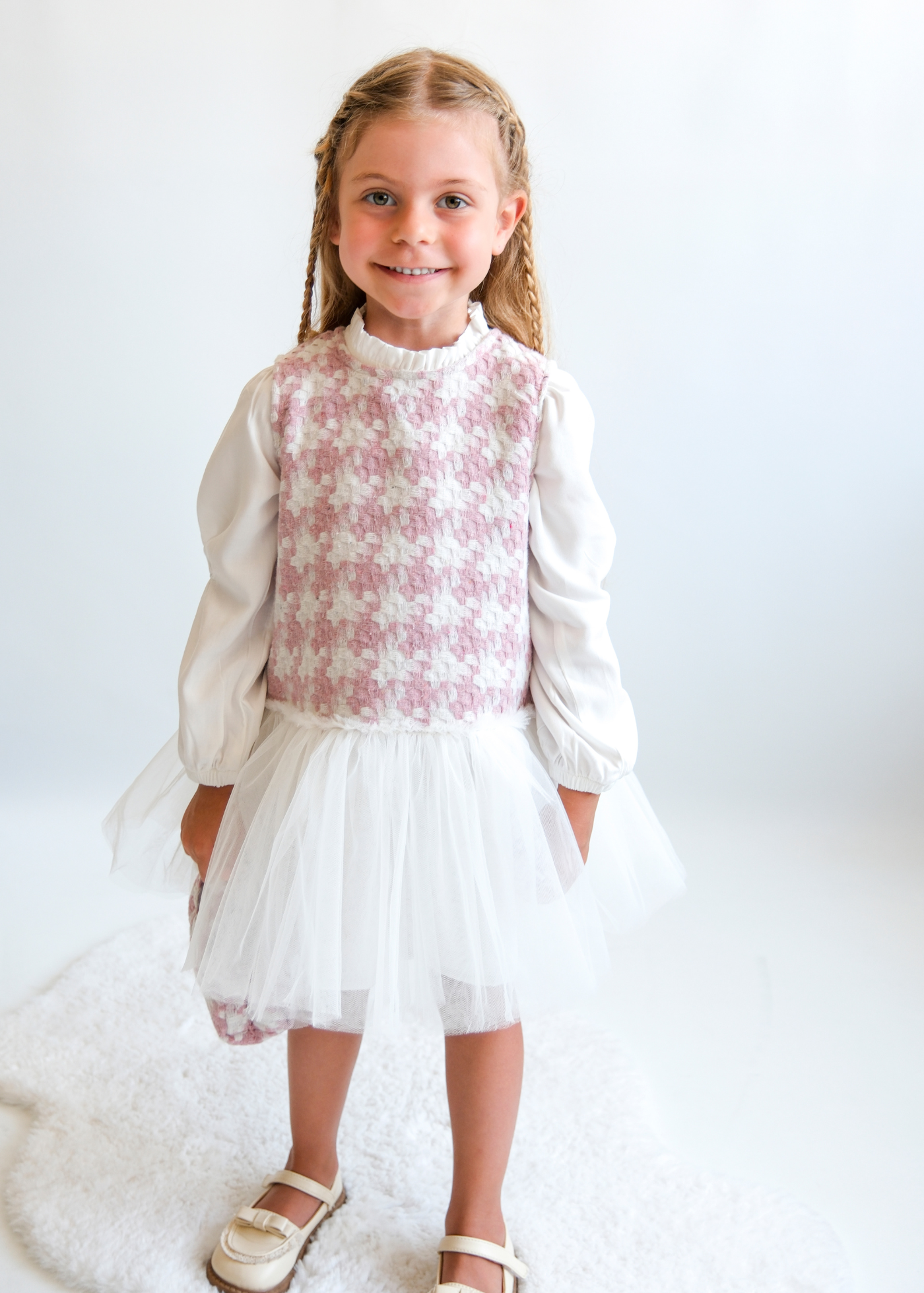 Set Sarafan Stofa Roz cu Tull, Camasa Alba si Poseta 3768 Mino Baby