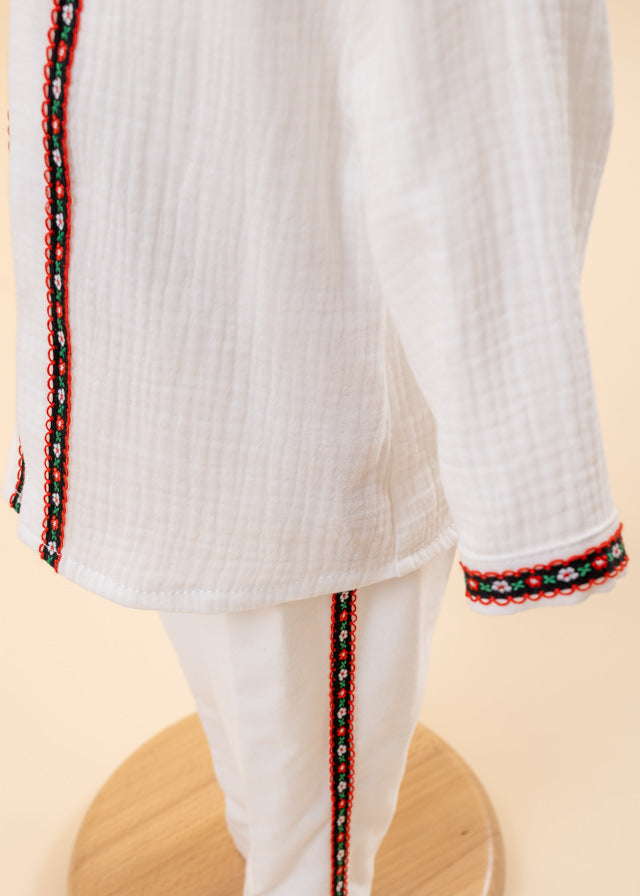 Costumas Traditional Baietei Camasa & Pantalon Elegant AnneBebe