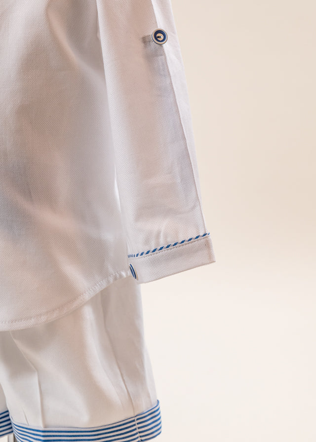 Costum Armand Camasa Cu Pantalon Alb Cu Dungi Bleu AnneBebe